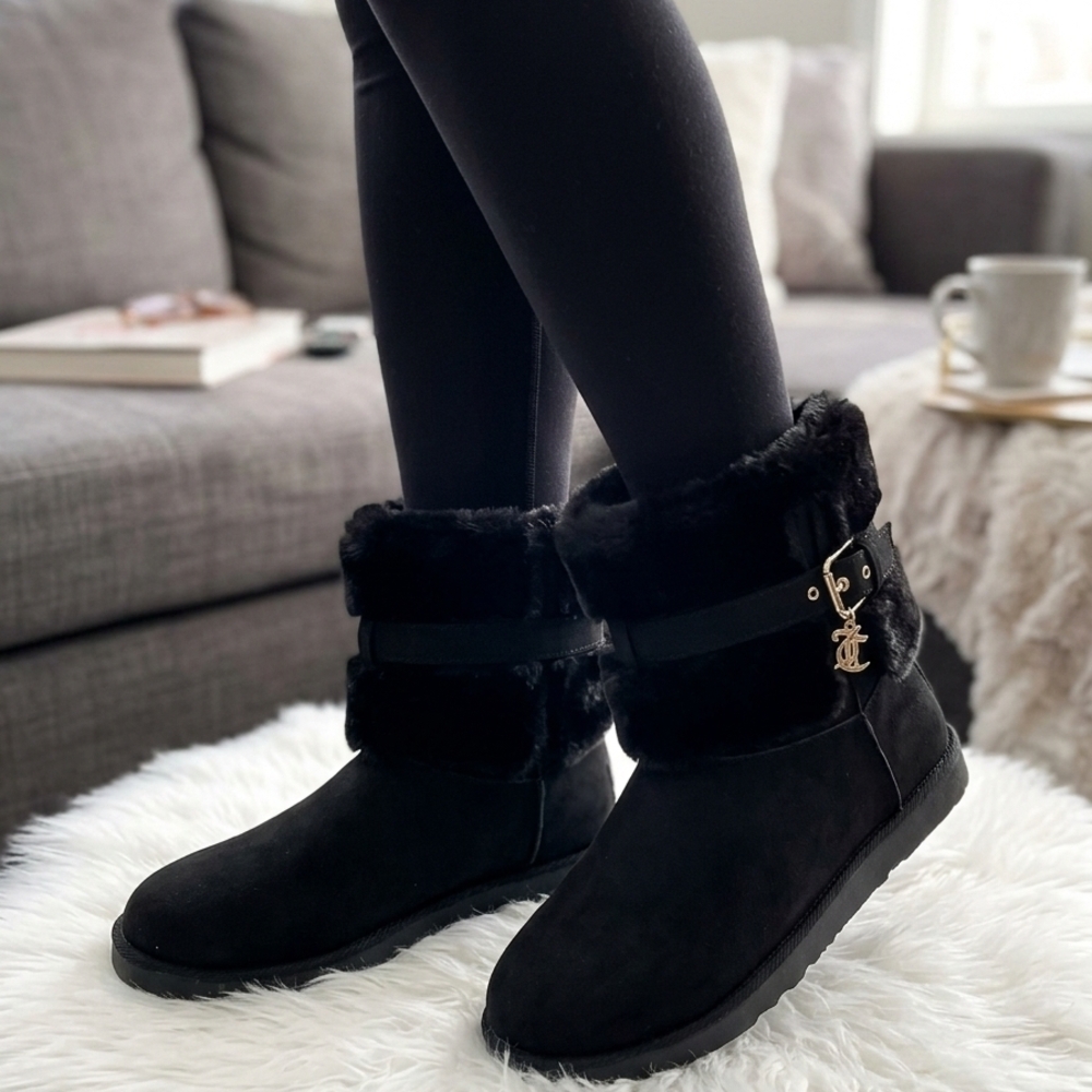 Juicy Couture Black Faux-Fur Winter Boots with Charm